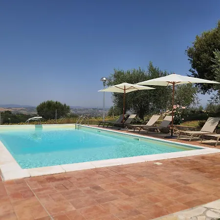 Couette-café La Collina 4*