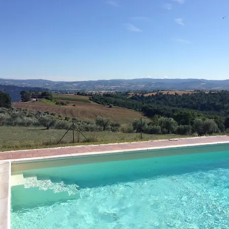 La Collina Bed and breakfast