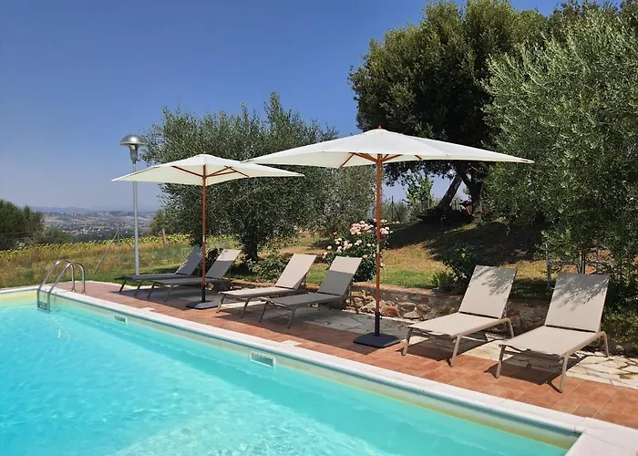 Alojamento de Acomodação e Pequeno-almoço La Collina 4*