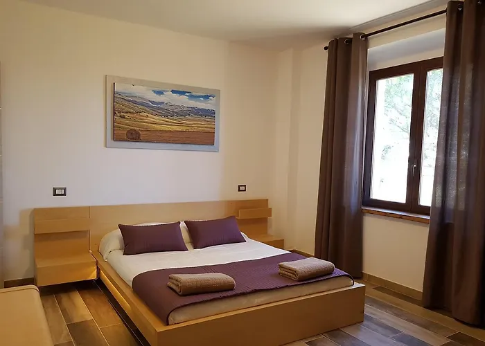 La Collina Alojamento de Acomodação e Pequeno-almoço 4*