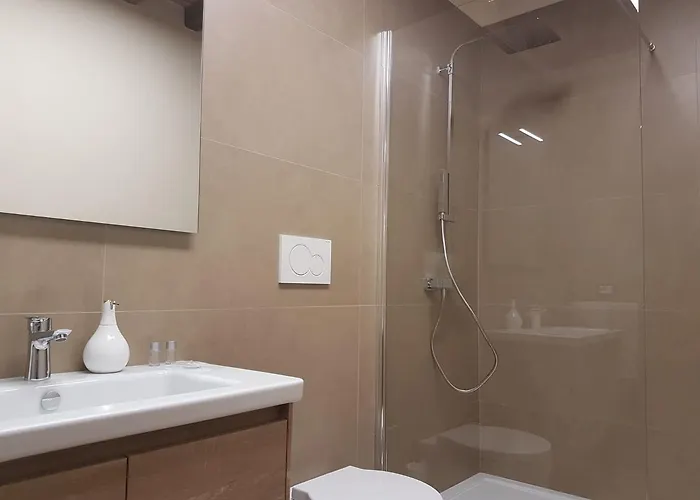 Alojamento de Acomodação e Pequeno-almoço La Collina